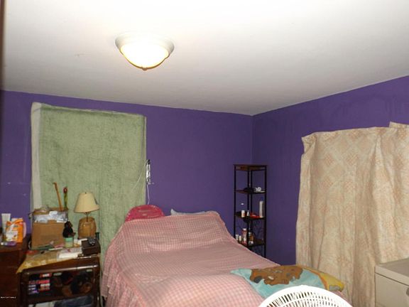 4th image of 14 John St