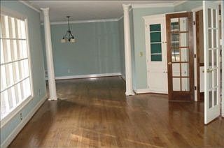 3rd image of 2100 Valley Dr