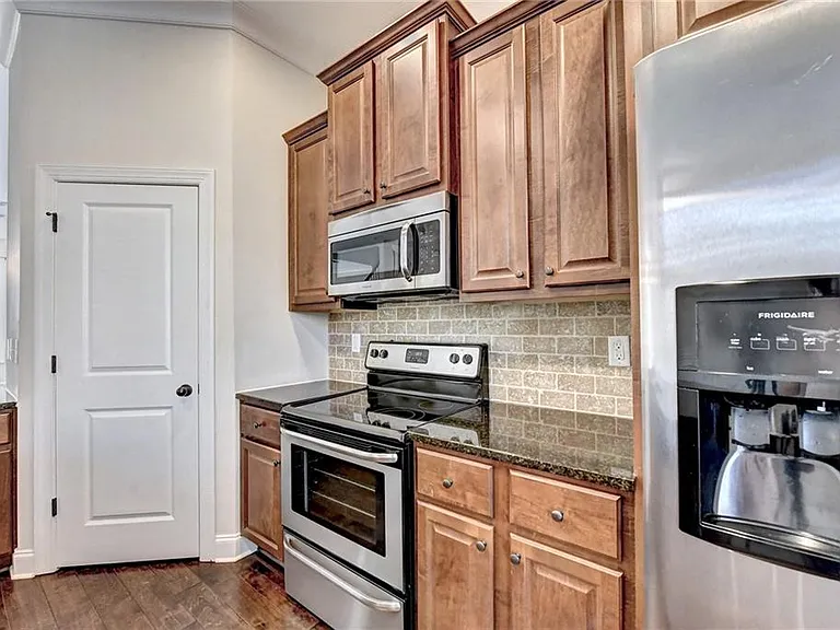 2448 Tenor Ln — Photo 34