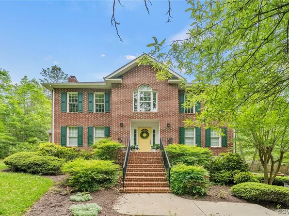 15133 Deep Spring Dr, Montpelier, VA 23192