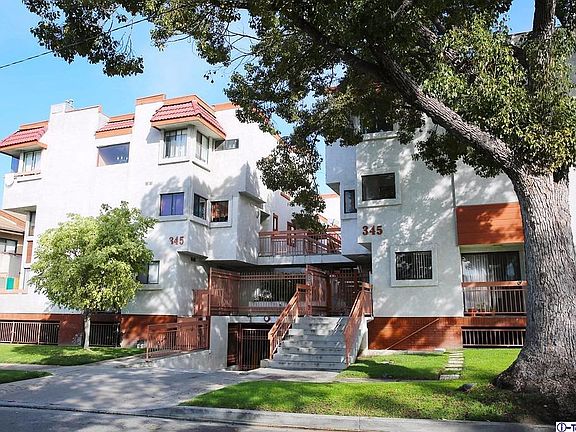 3rd image of 345 W Acacia Ave APT 4