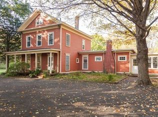 52 Fox Chase Ln, Madison, CT 06443