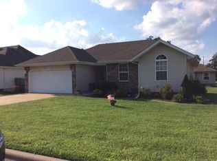 1003 Dustin Ln, Nixa, MO 65714