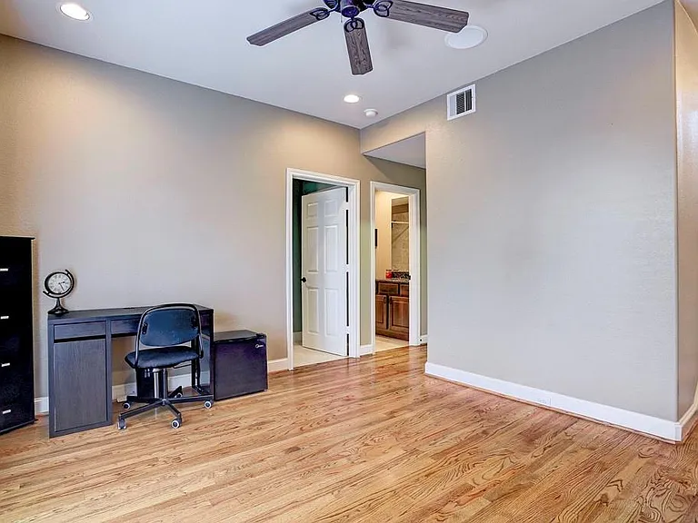 337 Cage St — Photo 12
