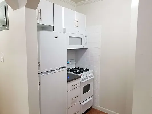 Rented by JMK Realty | media 4