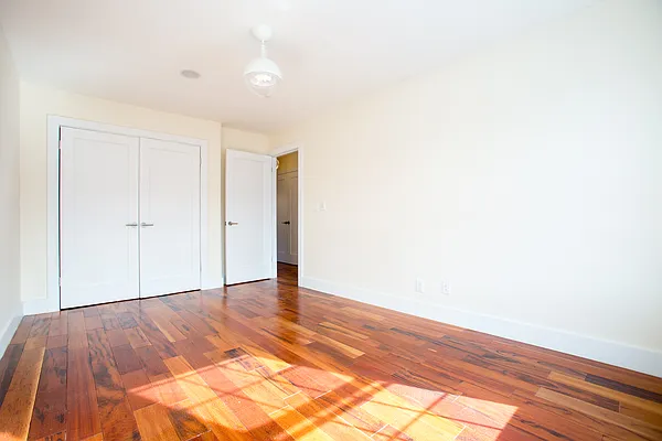 Sold by Massada Home Sales Inc | media 20