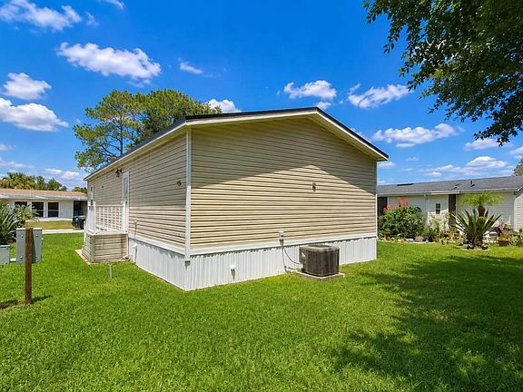 3rd image of 4778 Breezer Dr