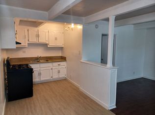 11903 - 11913 Vanowen St., North Hollywood, CA 91605