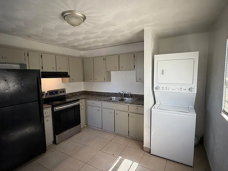 736 Kentucky St #3 — Photo 4