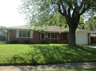 1401 Arcola Ct, Beech Grove, IN 46107