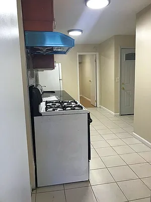 Rented by Eight Horse Realty | media 9