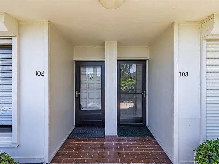 6104 Palma Del Mar Blvd S #102A — Photo 3