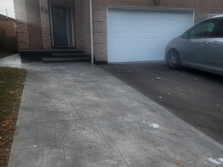 88 Hewitt Cres — Photo 12