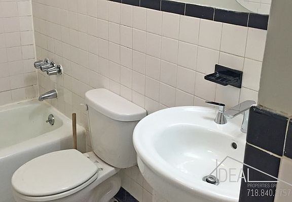5th image of 282 Saint James Pl APT 1