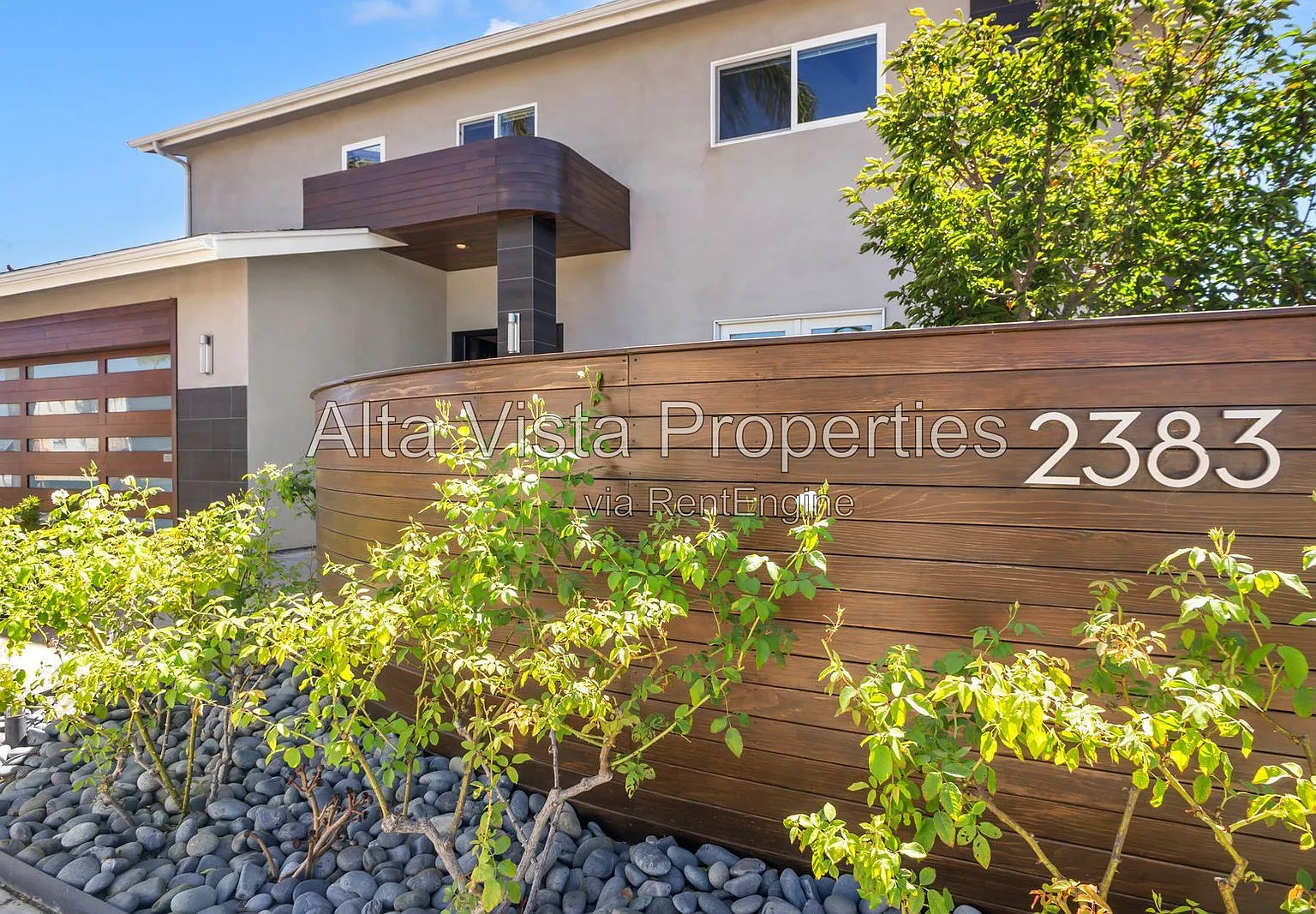 3 bed, 4.0 bath, 2977 sqft, $9,995 — Photo 1