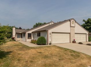 89 Conner Cir SW, Rochester, MN 55902
