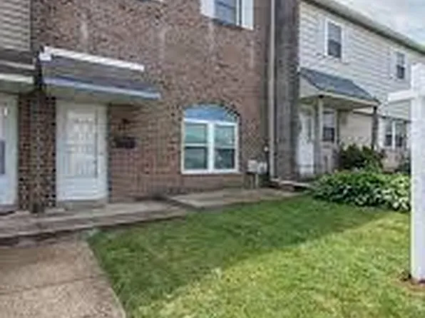 5203 Bay Rd #N, Bensalem, PA 19020