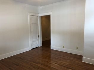 1345 S 18th St APT 1, Lincoln, NE 68502