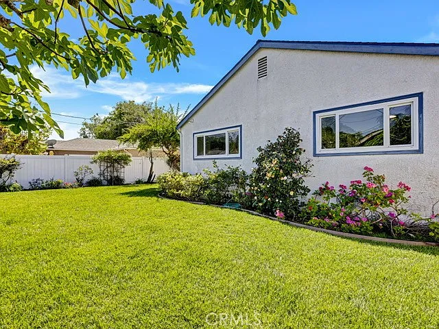 17032 Falda Ave — Photo 10