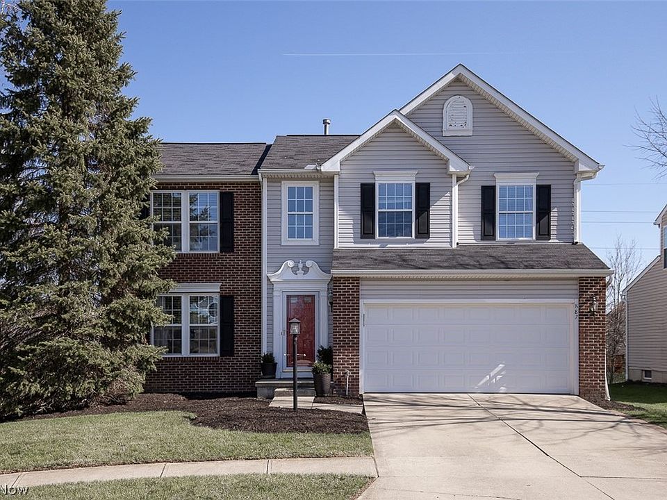 1st image of 887 Woodfield Ln