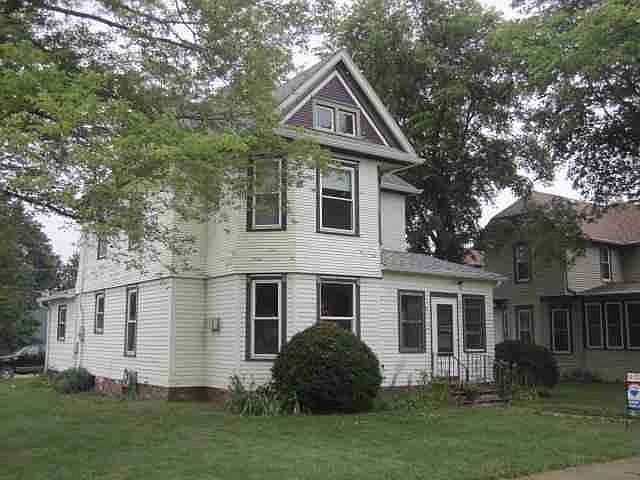 1st image of 603 3rd St