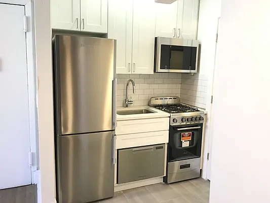 Rented by Sky Management | media 54