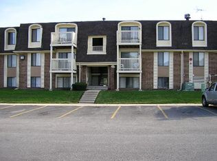 427 Gregory Ave, Glendale Heights, IL 60139
