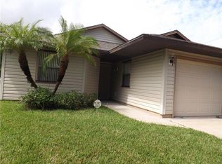 695 13th Ave, Vero Beach, FL 32962