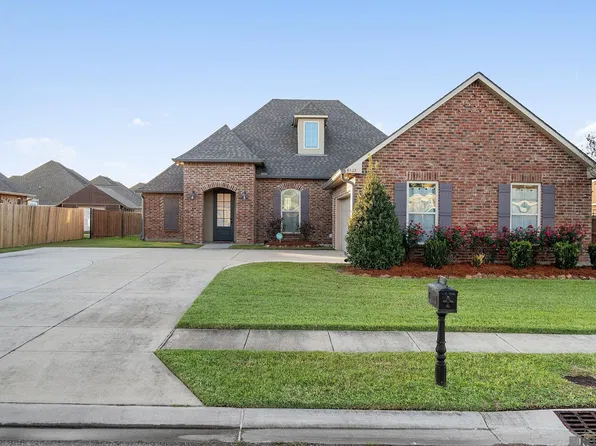 6532 Union Dr, Addis, LA 70710