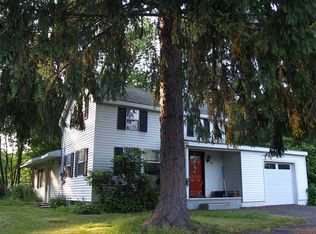 120 River Rd, New Paltz, NY 12561