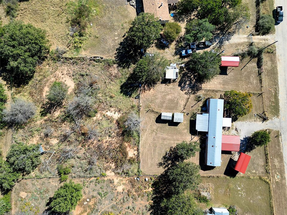 2nd image of 105 Marsh Salt Ct