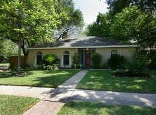 11334 Voltaire Dr, Houston, TX 77065