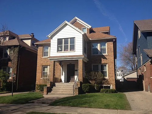 1143 Beaconsfield Ave #6 Photo 1