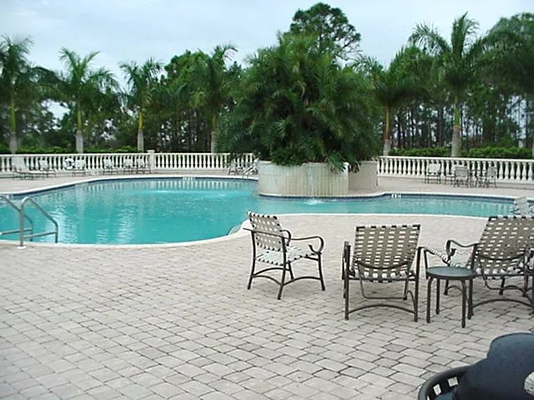 4430B Corso Venetia Blvd — Photo 37