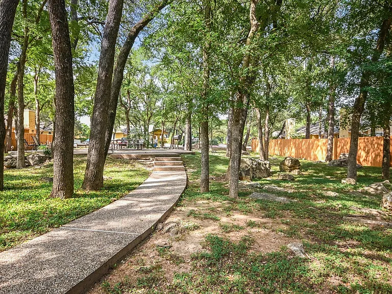 4902 Duval Rd #H1 — Photo 20