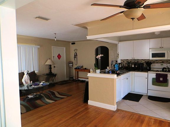 Kitchen/Living