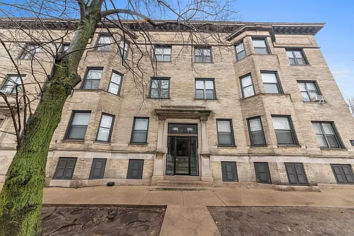 915 W Waveland Ave #917-3A Photo 1