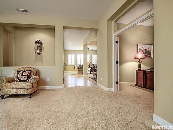 3rd image of 9206 Forestberry Way