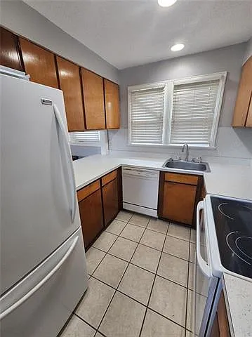 14 Gelbke Dr — Photo 10