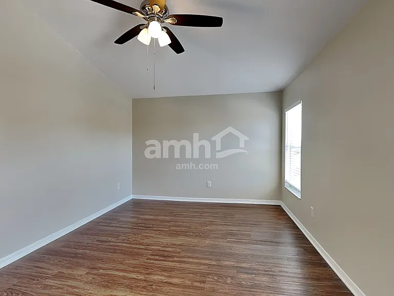 8157 Canterbury Lake Blvd — Photo 12