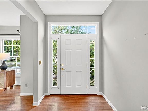 5th image of 7634 Balson Ave