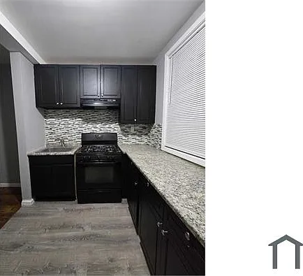 3 bed, 1400 sqft, $1,945 — Photo 1