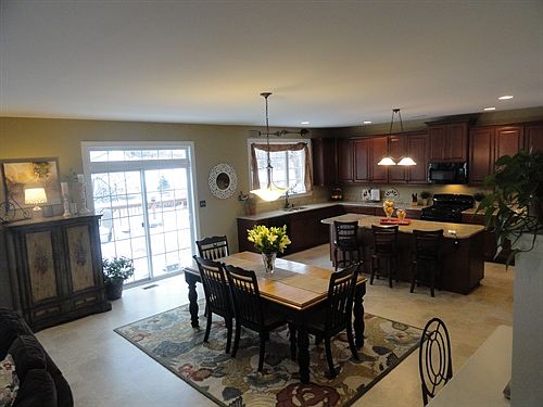 Bright, spacious rooms