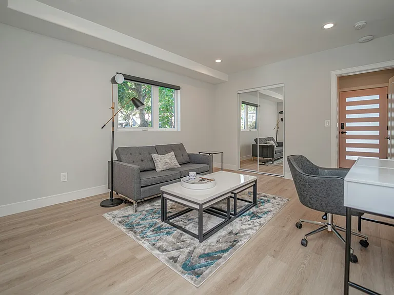 2115 Holly Dr #2115 — Photo 5