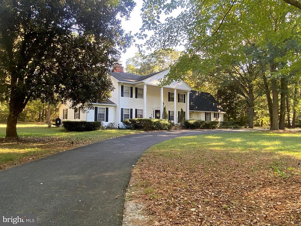 1st image of 6163 Grist Ln