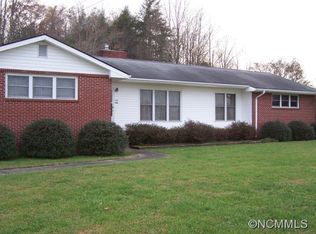 410 Calvert Rd, Brevard, NC 28712