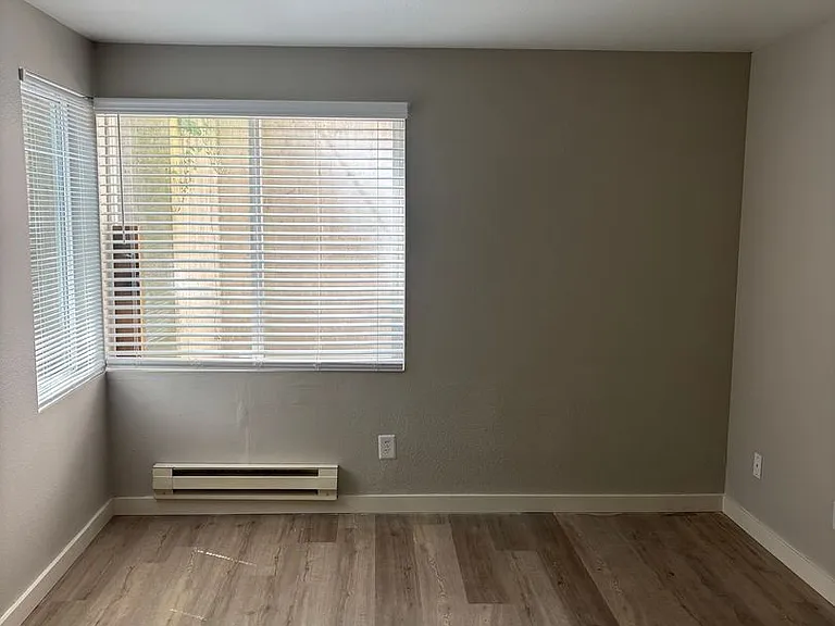 City View Apartments in West Seattle — Photo 92