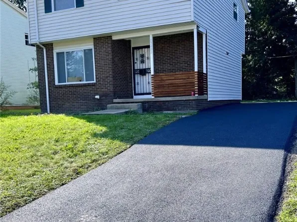 13400 S Woodland Rd, Cleveland, OH 44120