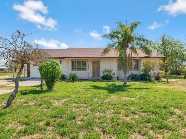 7990 S McMullin Grade, Fresno, CA 93706