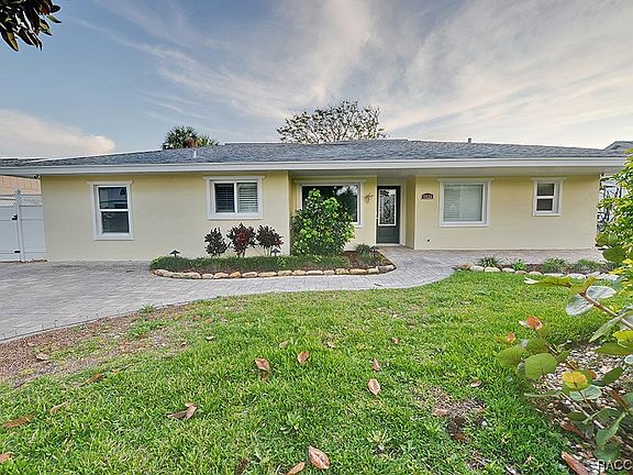 5th image of 11826 W Sunnybrook Ct